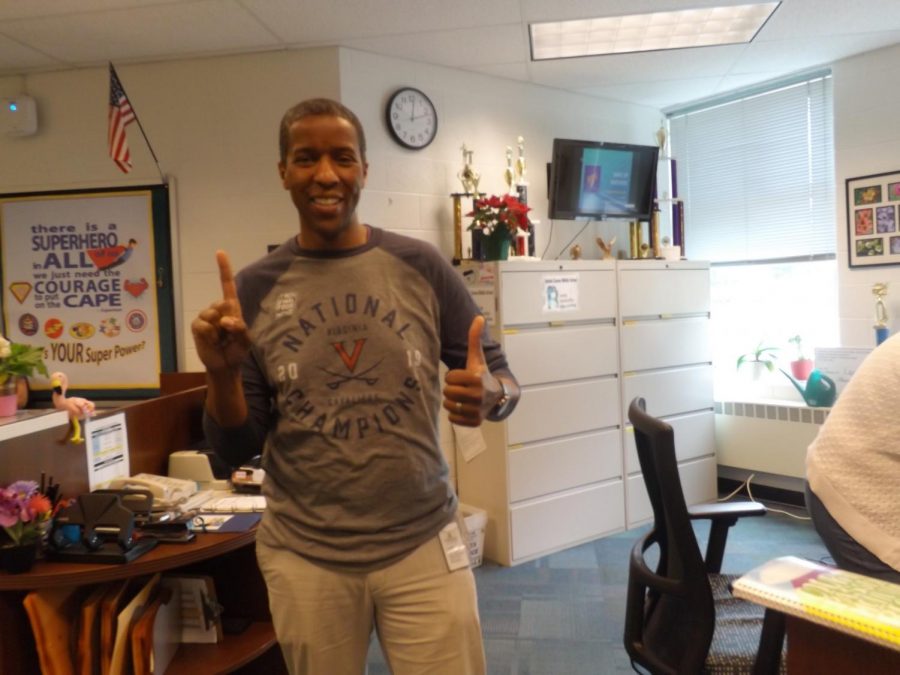 Mr. Stokes in his Virginia National Champions 
T-shirt as he celebrates the win over Texas Tech

